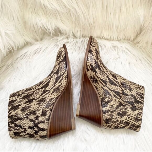 NEW 1.State KIPP snakeskin print wedge bootie 8.5 - Picture 6 of 10